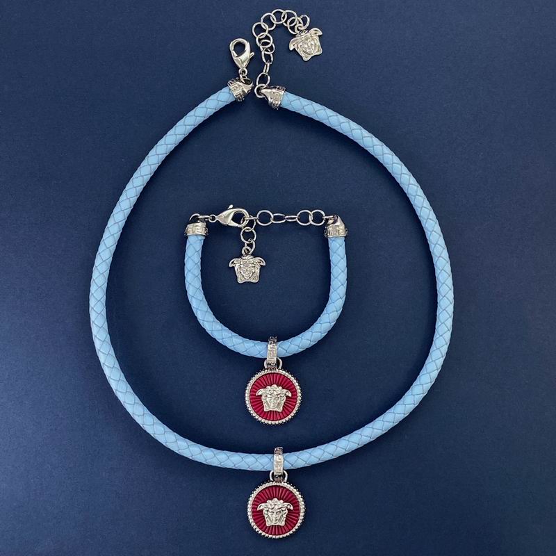 Versace suits 05lyx10